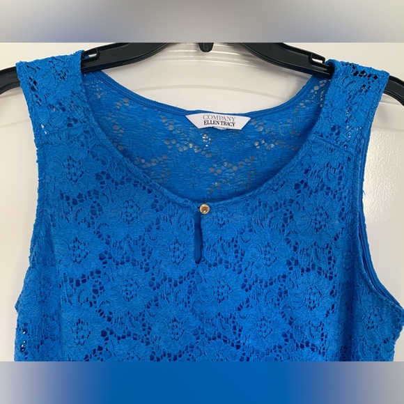 Ellen Tracy Co Women’s Tank Top Blouse in Blue Lace L Sleeveless Gold Button - Picture 3 of 7